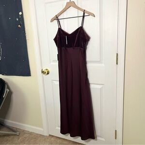 ✧･ﾟNWT express maroon maxi dress chic